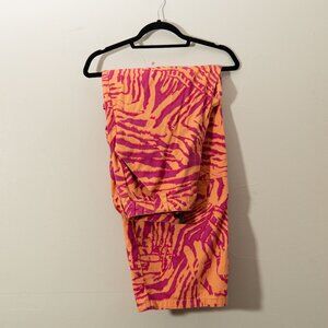 Forever 21 Twill Zebra Print Cargo Pants (L)